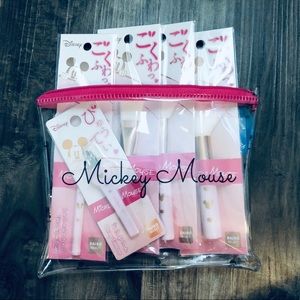 New Disney Pink Makeup Brushes & Cosmetic Pouch